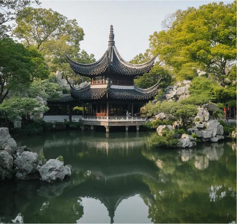 鸡东县雪枫餐饮有限公司